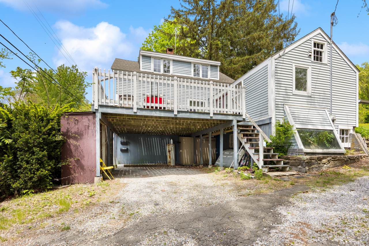 16 Winter Avenue - Photo 1