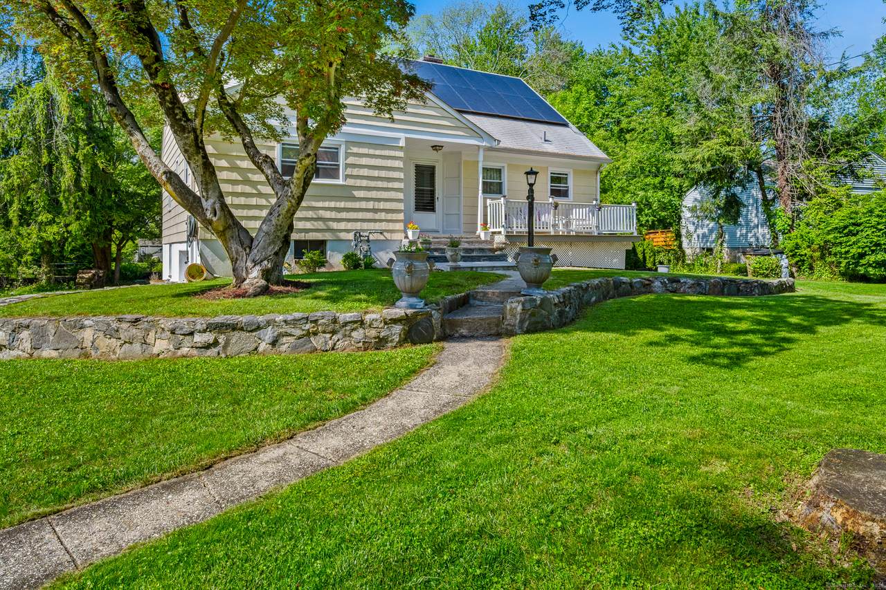 54 Swampscott Road - Photo 1