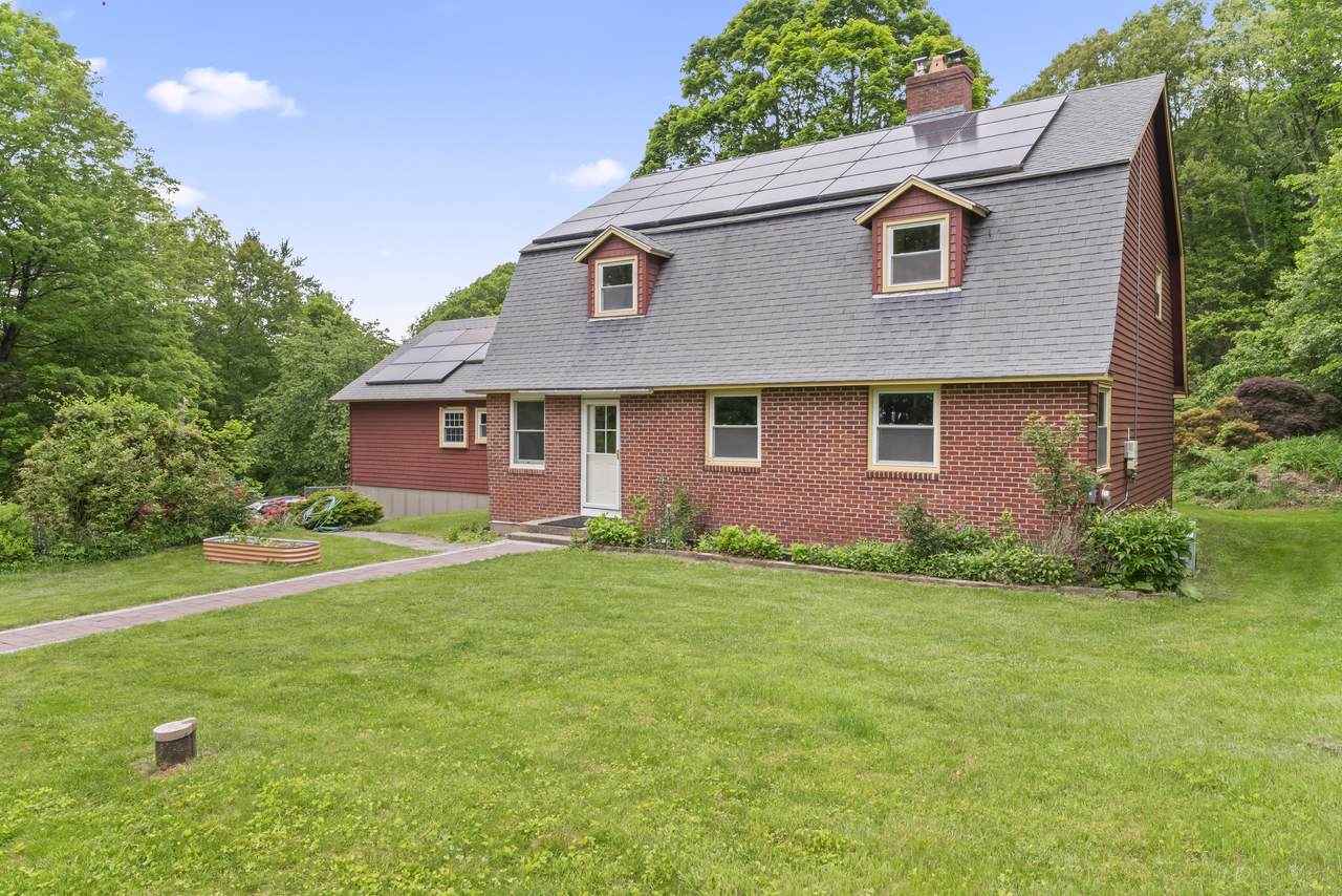 405 Chestnut Tree Hill Road - Photo 1