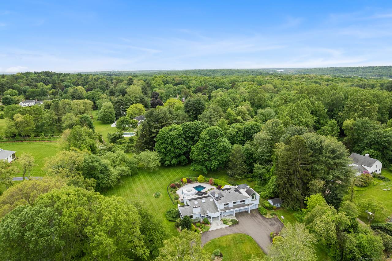 37 Topfield Road - Photo 1