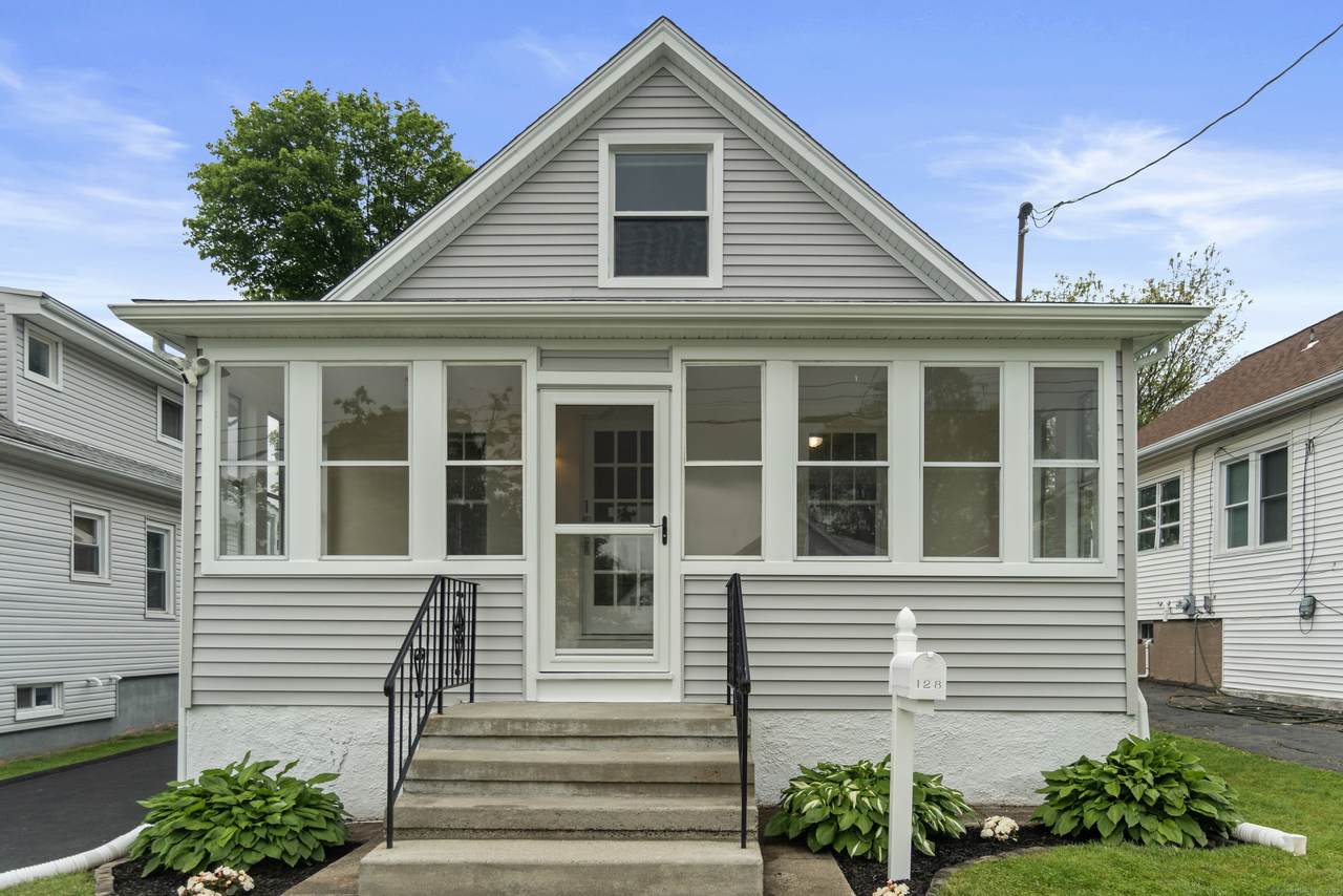 128 Grove Place - Photo 1
