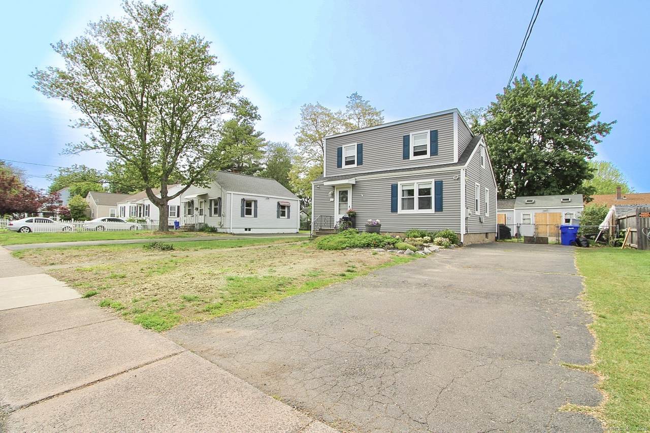 60 Oxford Drive - Photo 1