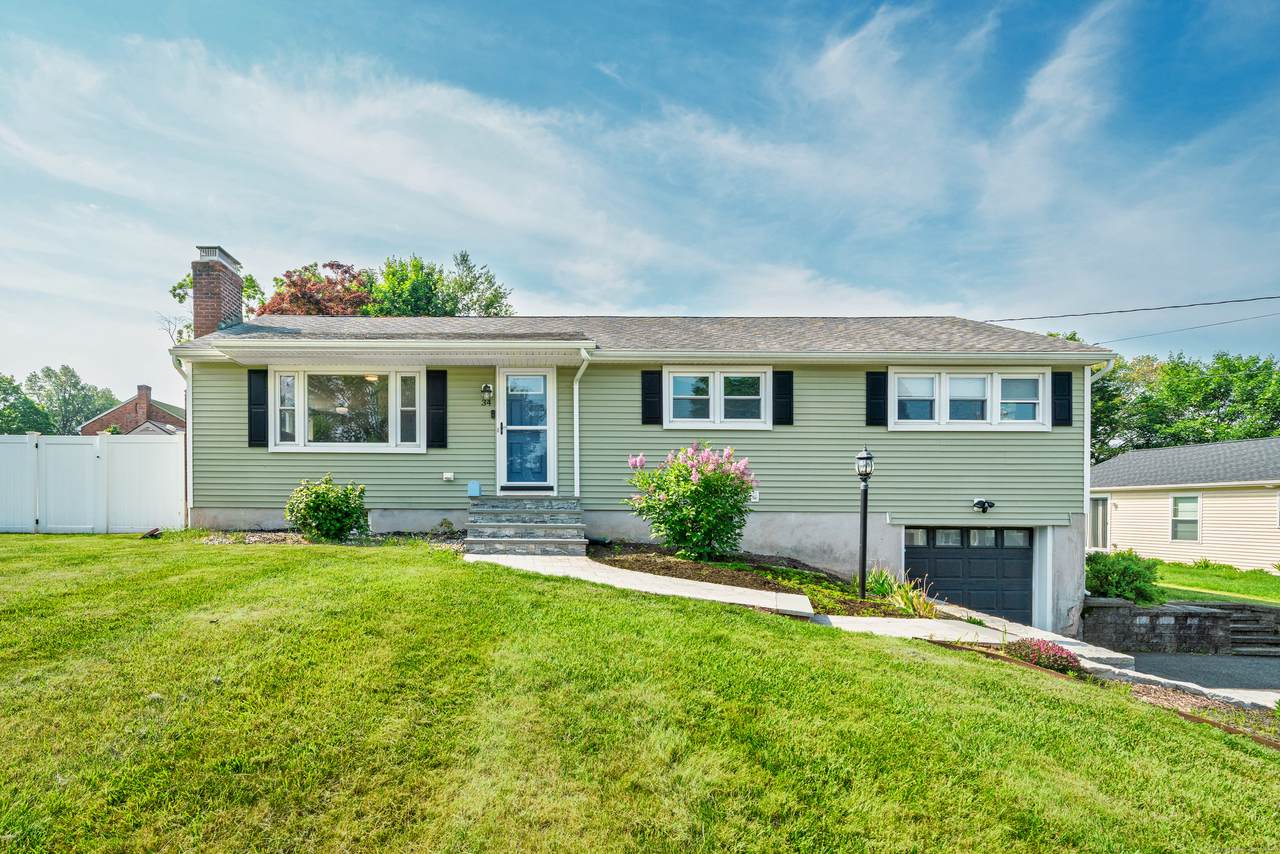 34 Fox Hill Road - Photo 1