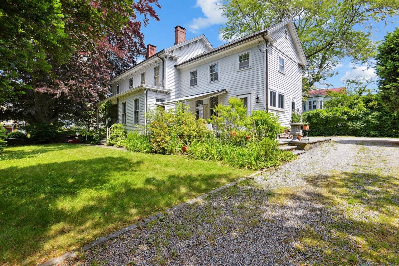 2 Summit Street - Photo 1