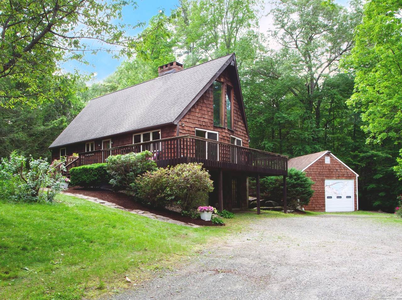 115B Torrington Avenue - Photo 1