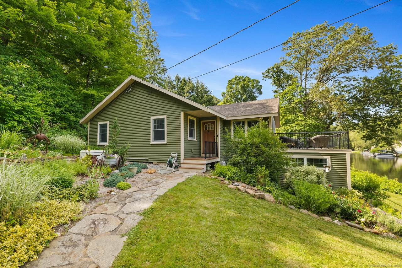 271 Haywardville Road - Photo 1