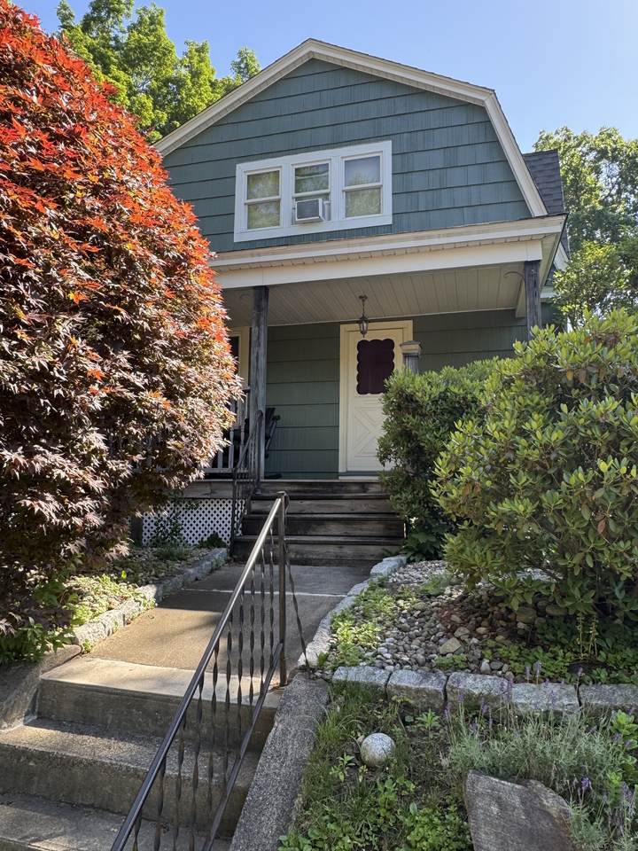 96 Edward Avenue - Photo 1