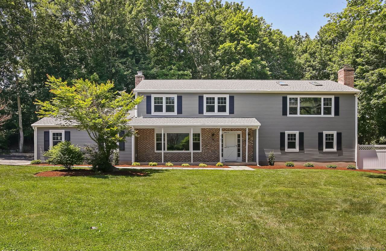 21 Regency Drive - Photo 1