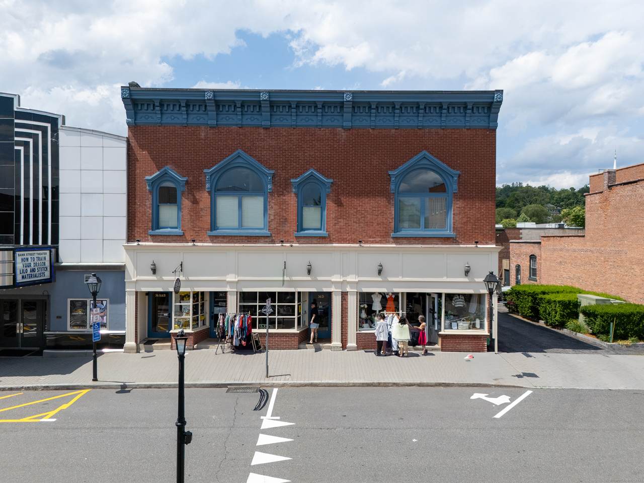 36 Bank Street - Photo 1
