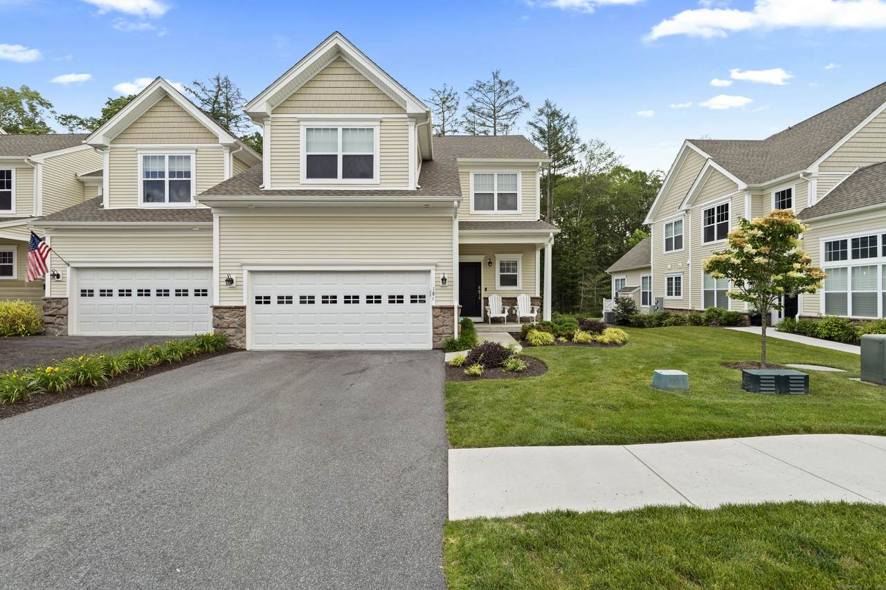 181 Ridgewood Drive - Photo 1