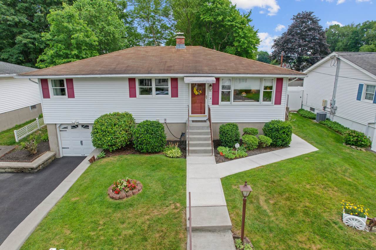 86 Bagley Terrace - Photo 1