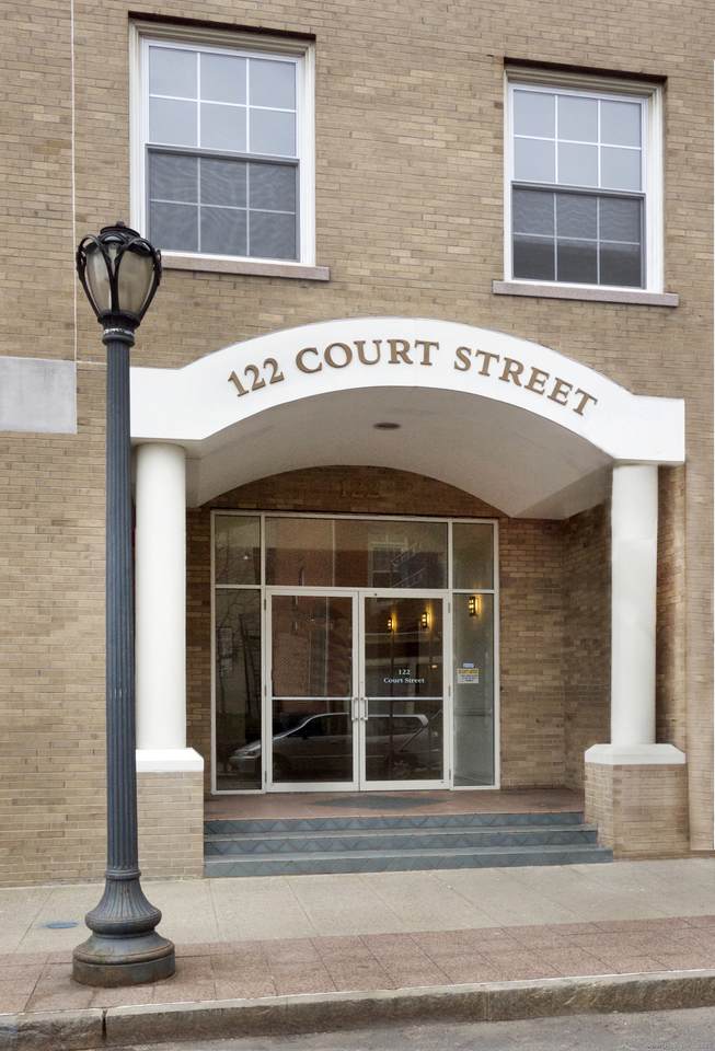 124 Court Street - Photo 1