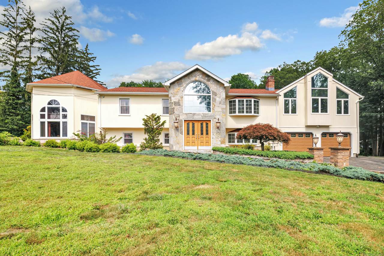 40 Walnut Street - Photo 1