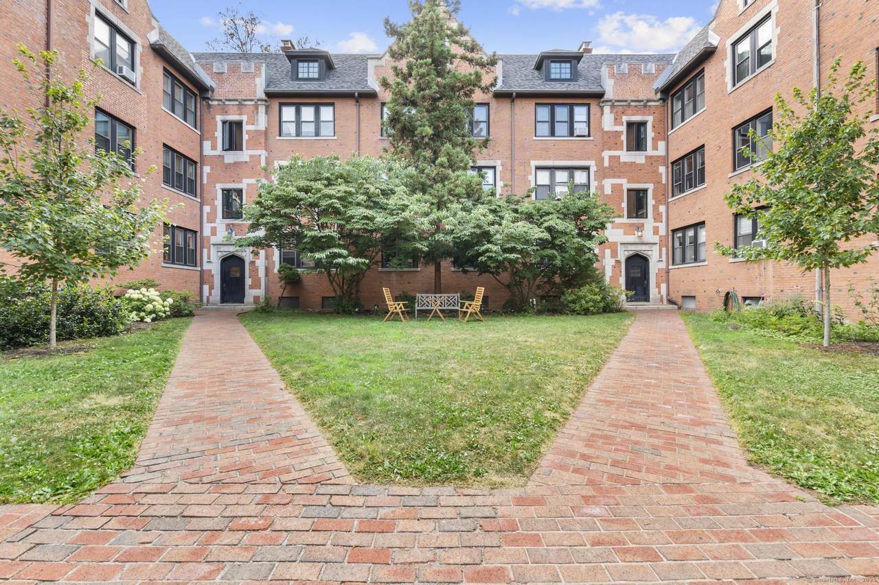 106 Livingston Street - Photo 1