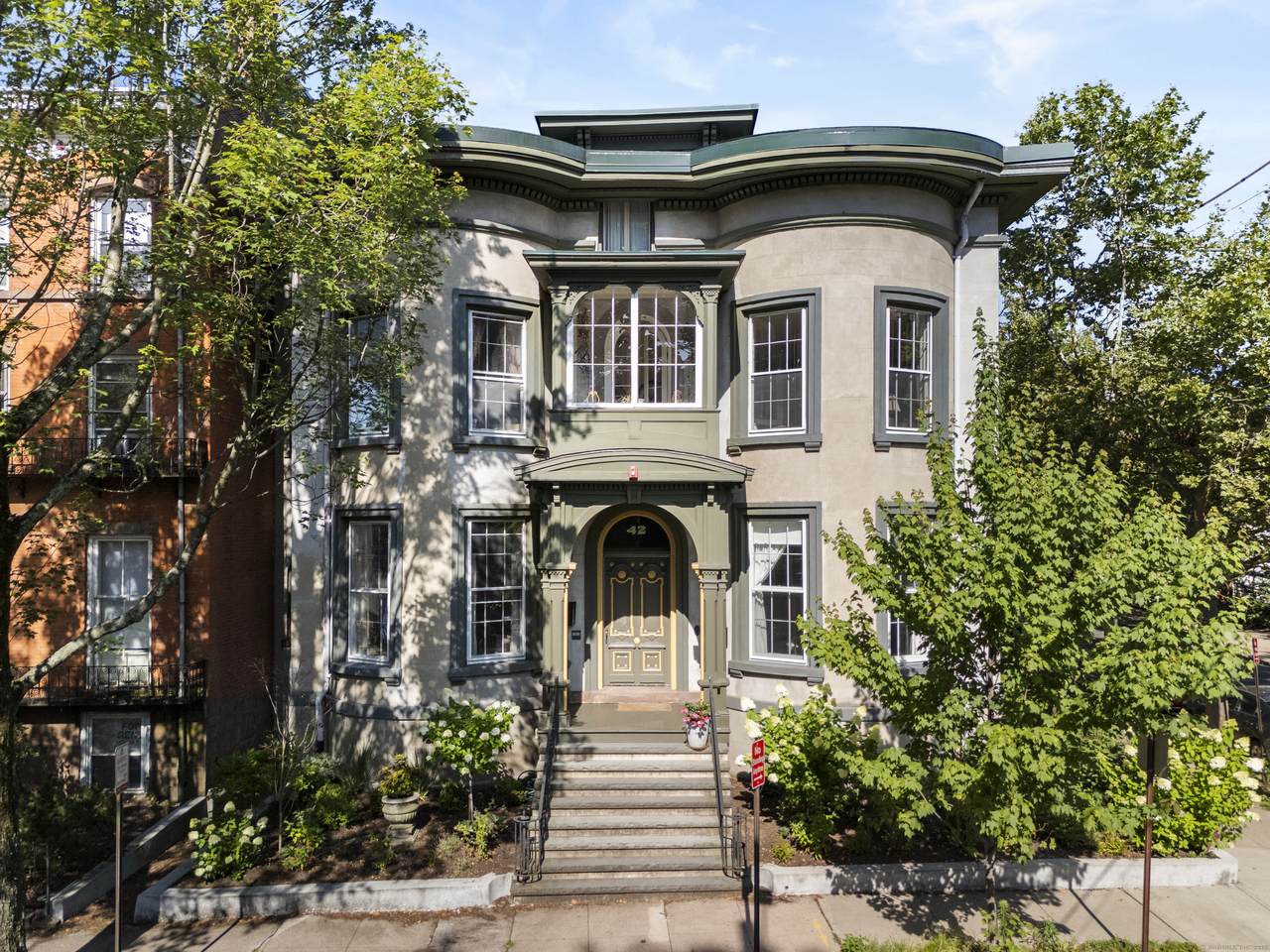 42 Academy Street - Photo 1