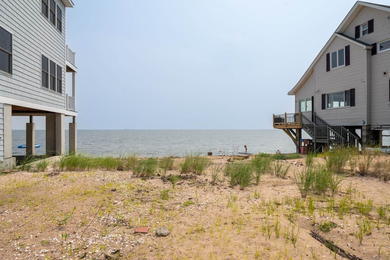 262 & 264 Cosey Beach Avenue - Photo 1