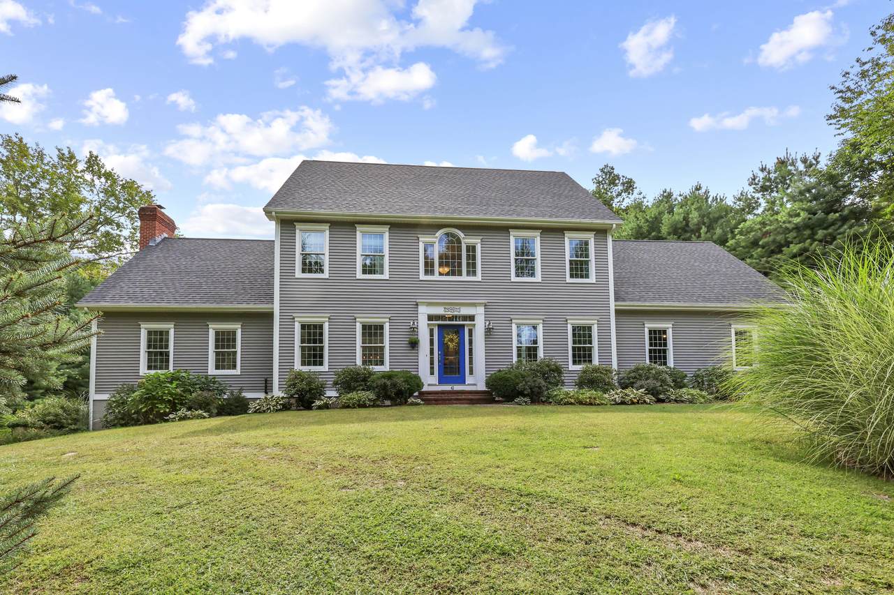 42 Williamsburg Road - Photo 1