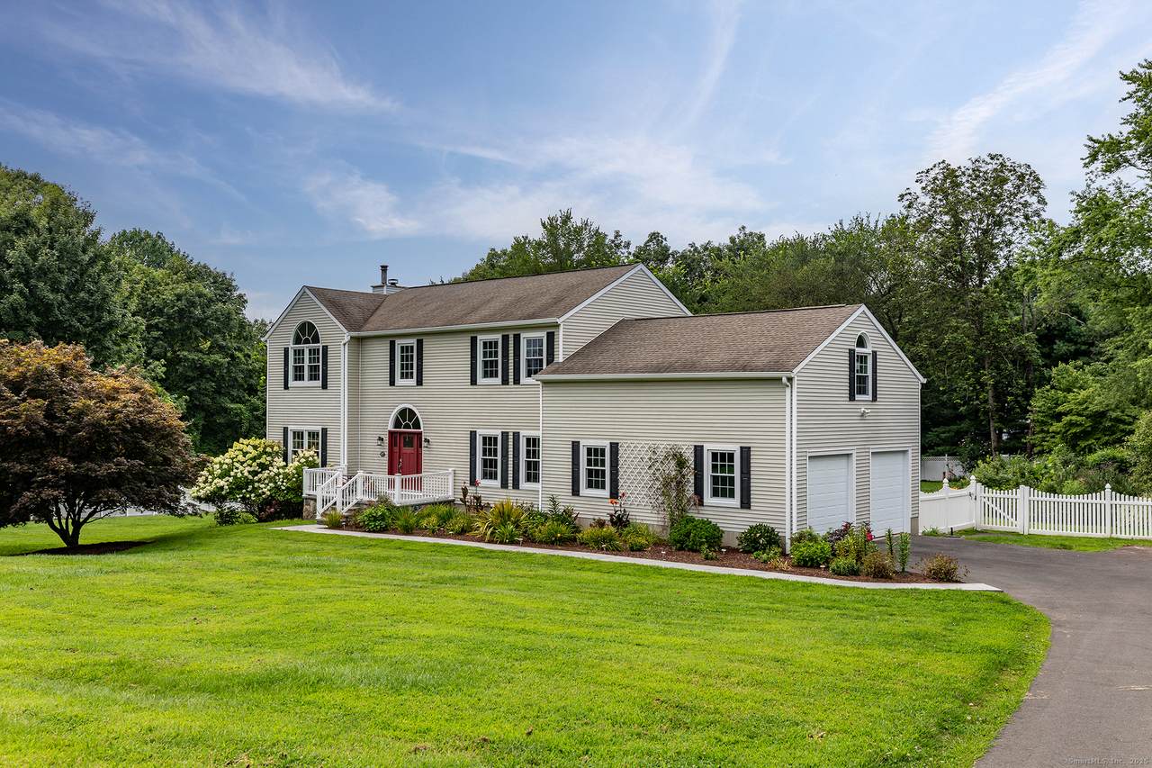 12 Cedar Vale Drive - Photo 1