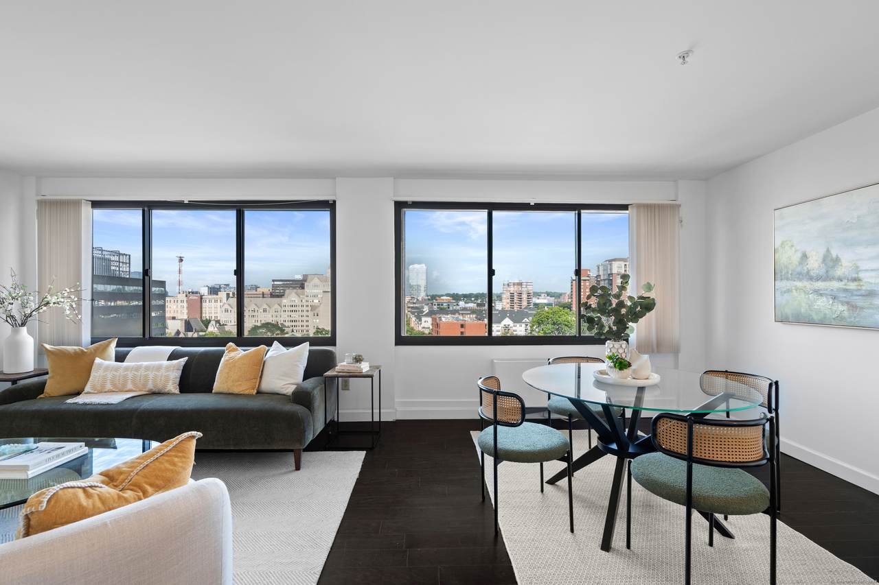 300 Broad Street - Photo 1