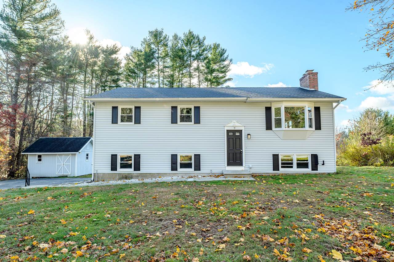 9 Colleen Street - Photo 1