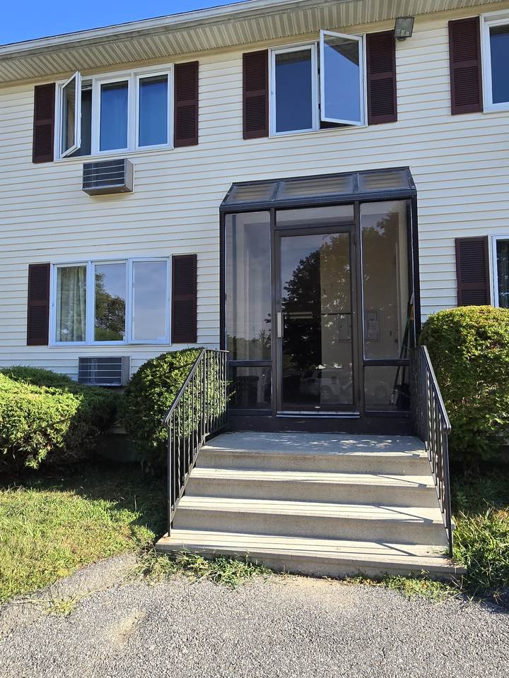 177 Lisle Street - Photo 1