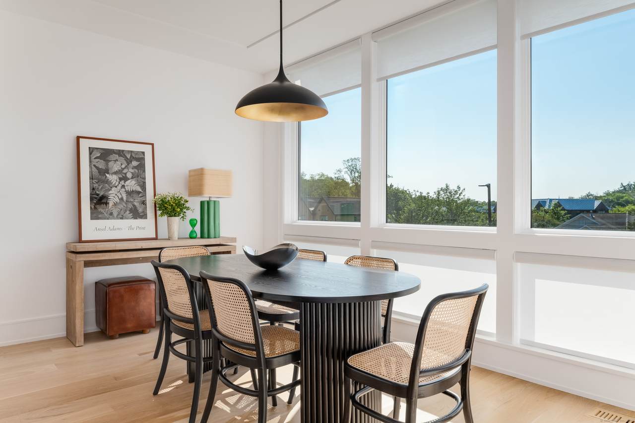 785 Post Road - Photo 1