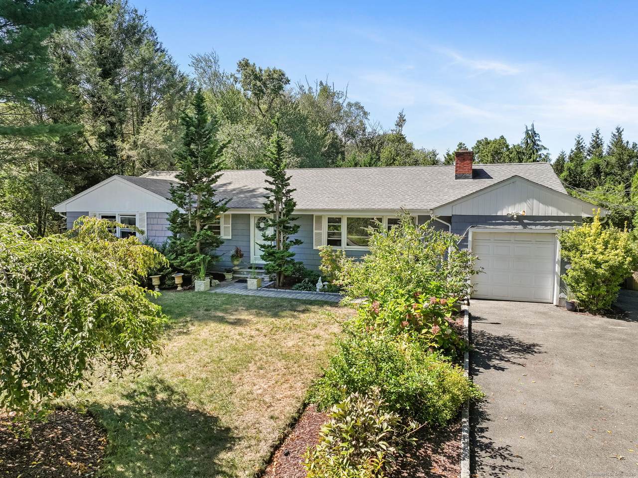 41 Simsbury Road - Photo 1