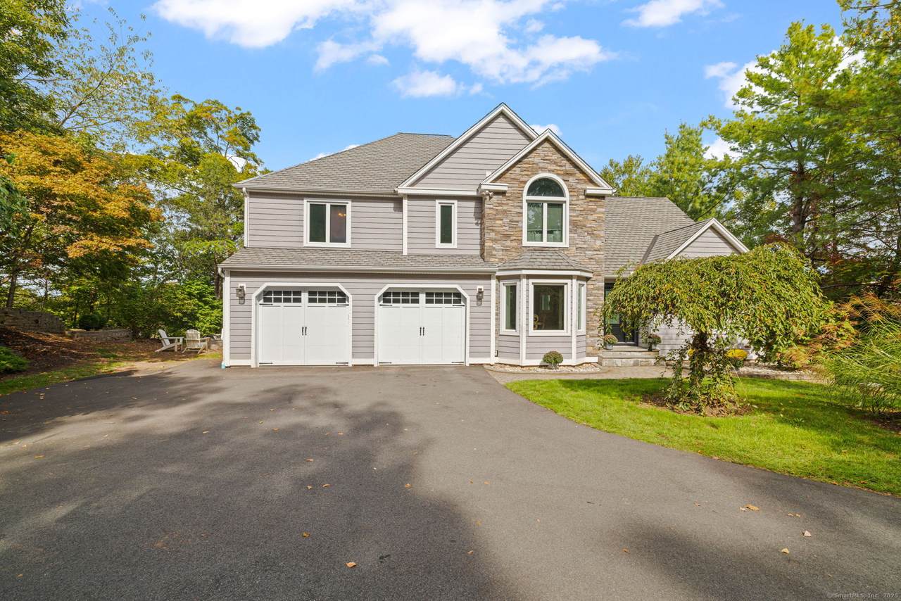 117 Old Wood Road - Photo 1