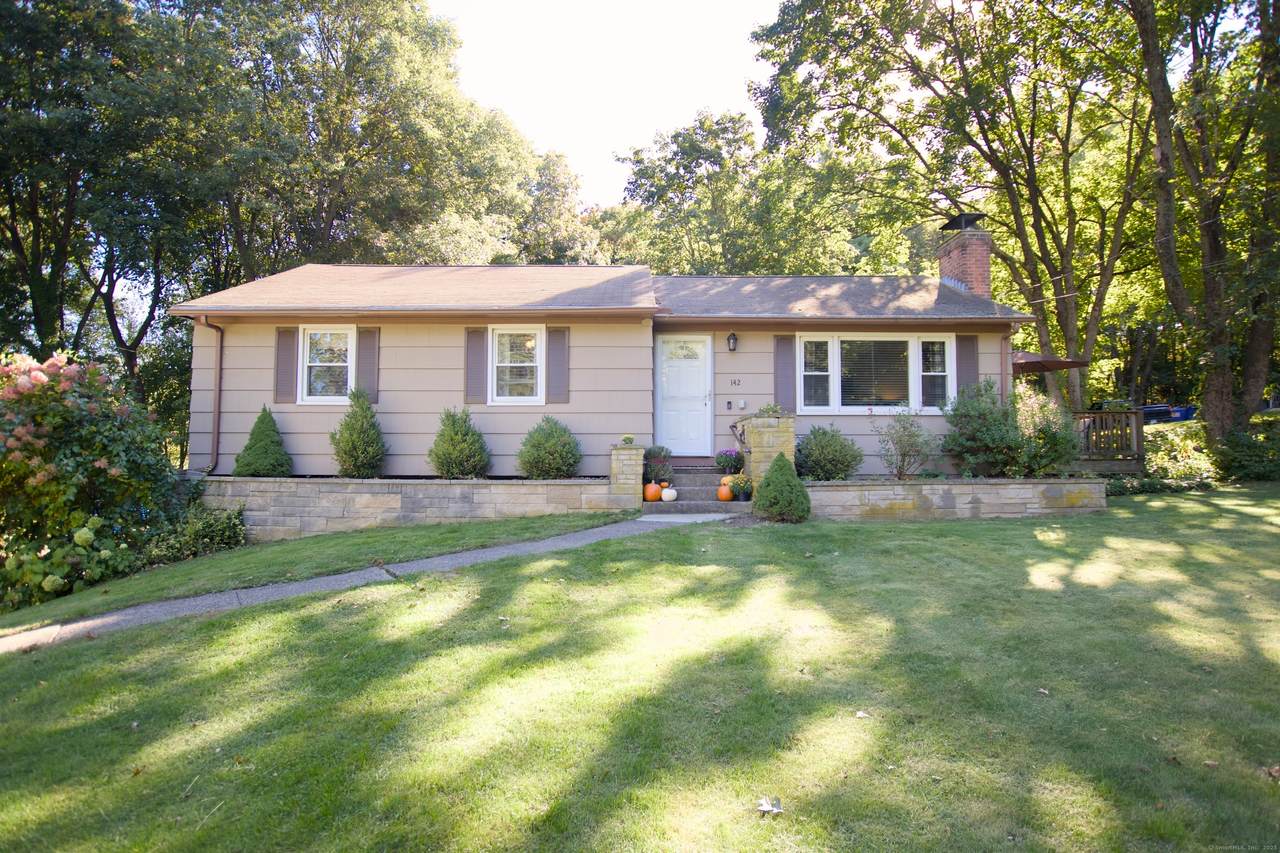 142 Thorpe Avenue - Photo 1