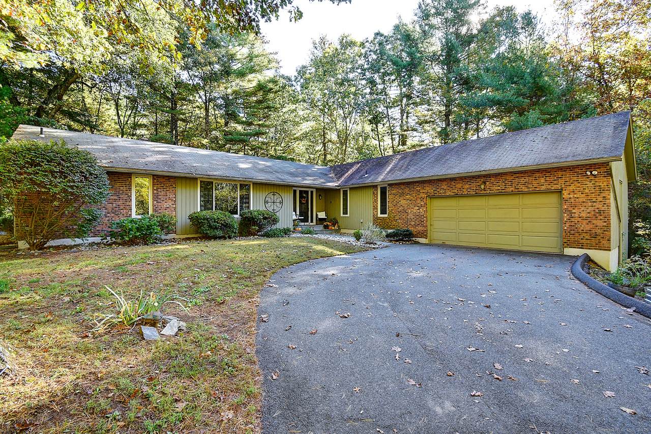 34 Heritage Drive - Photo 1