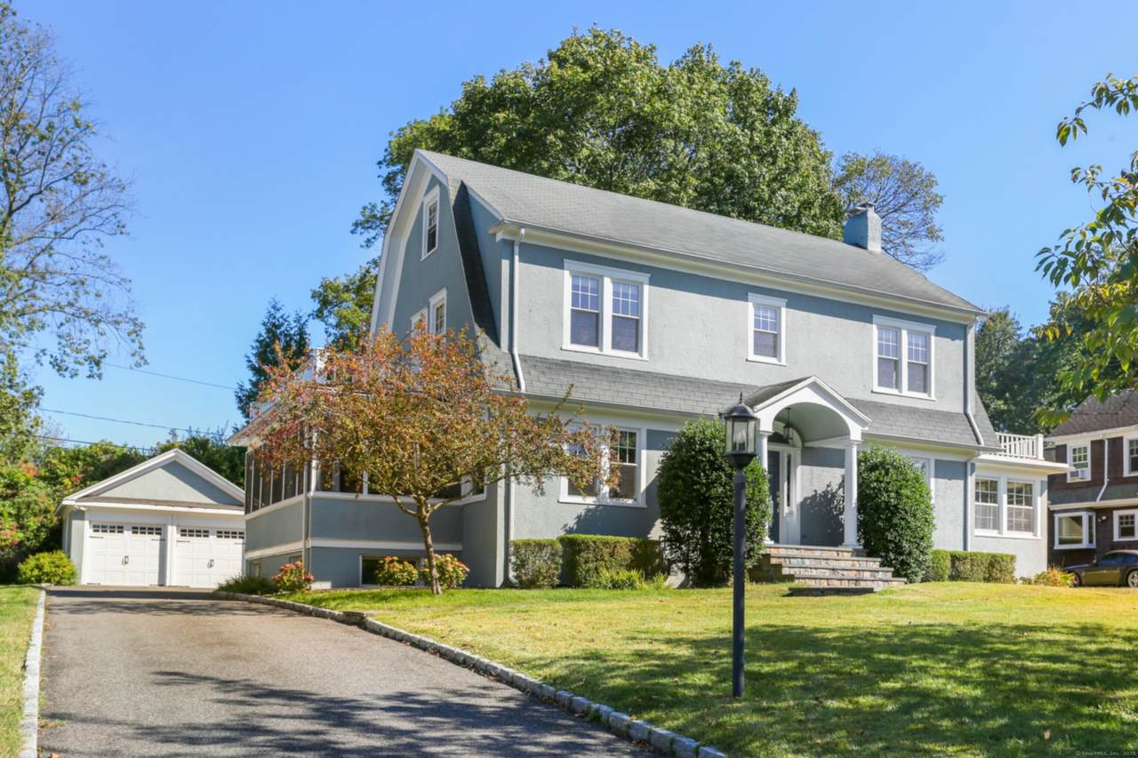 38 Van Rensselaer Avenue - Photo 1