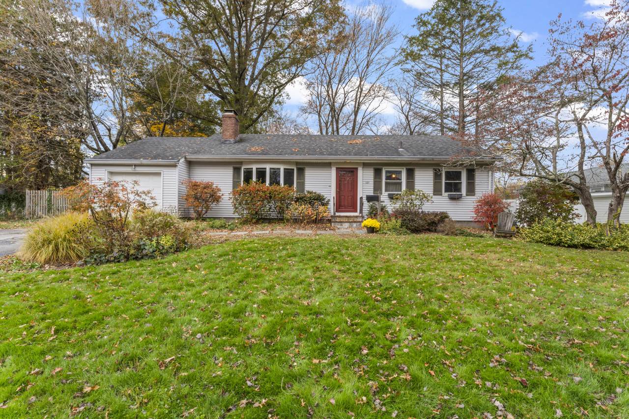 107 Orchard Lane - Photo 1