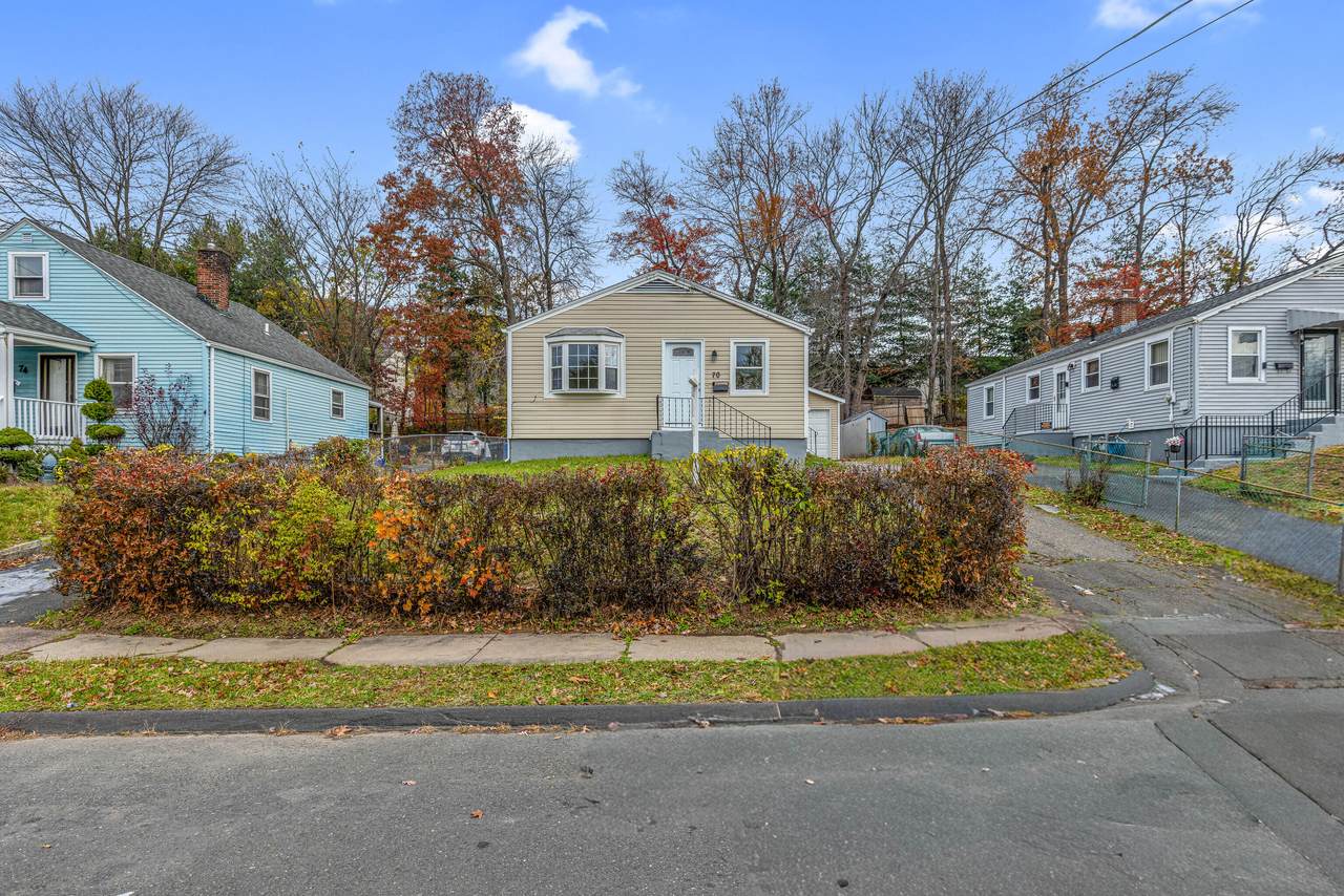 70 Ashford Street - Photo 1