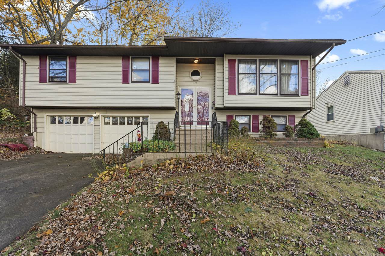 135 Williamson Drive - Photo 1