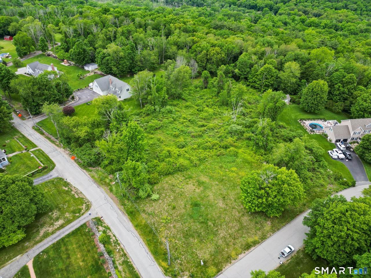 2 Lorrie Anne Drive - Photo 1