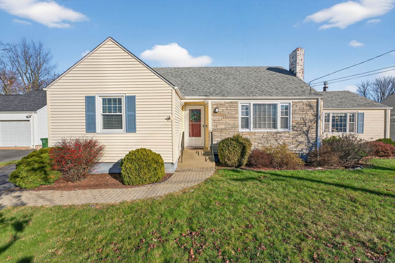 12 Fairview Heights - Photo 1