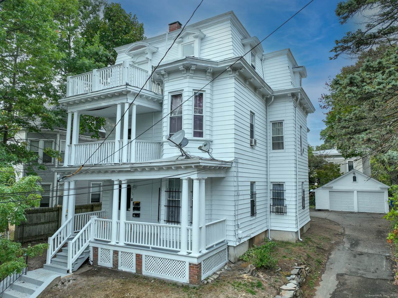 1599 Chapel Street - Photo 1