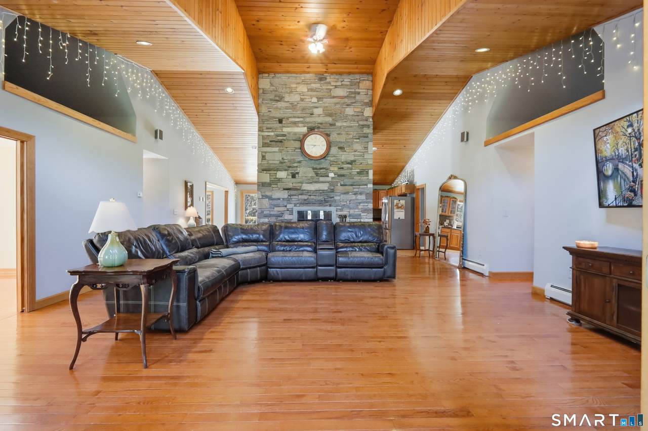 679 Bailey Hill Road - Photo 1