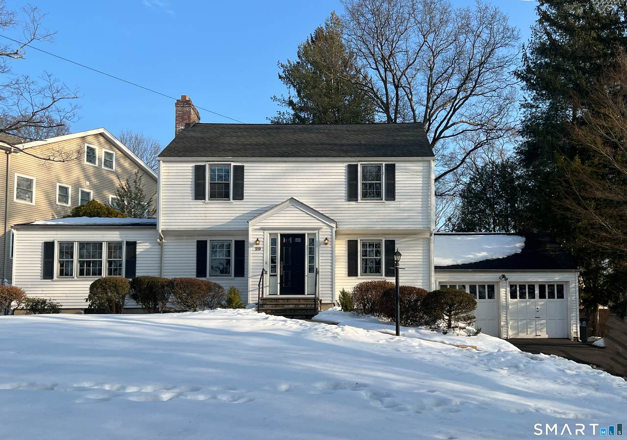 29 Vincent Avenue - Photo 1