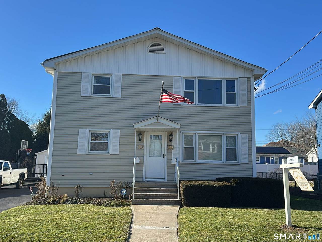 305 Wiklund Avenue - Photo 1