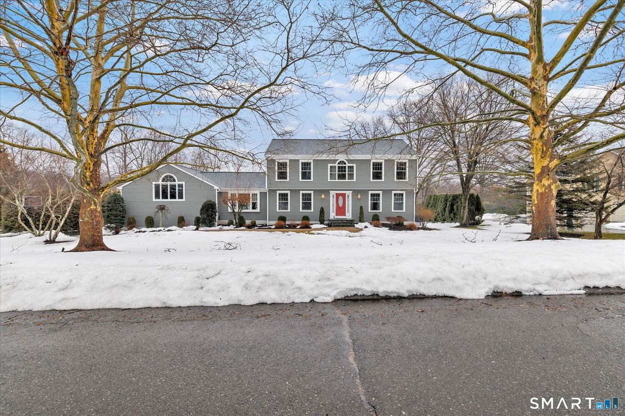 10 Doe Hollow Drive - Photo 1