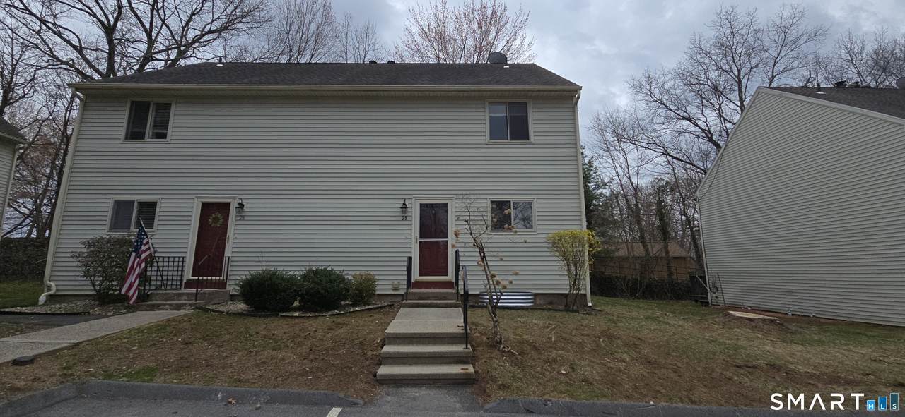 28 Larkspur Drive - Photo 1