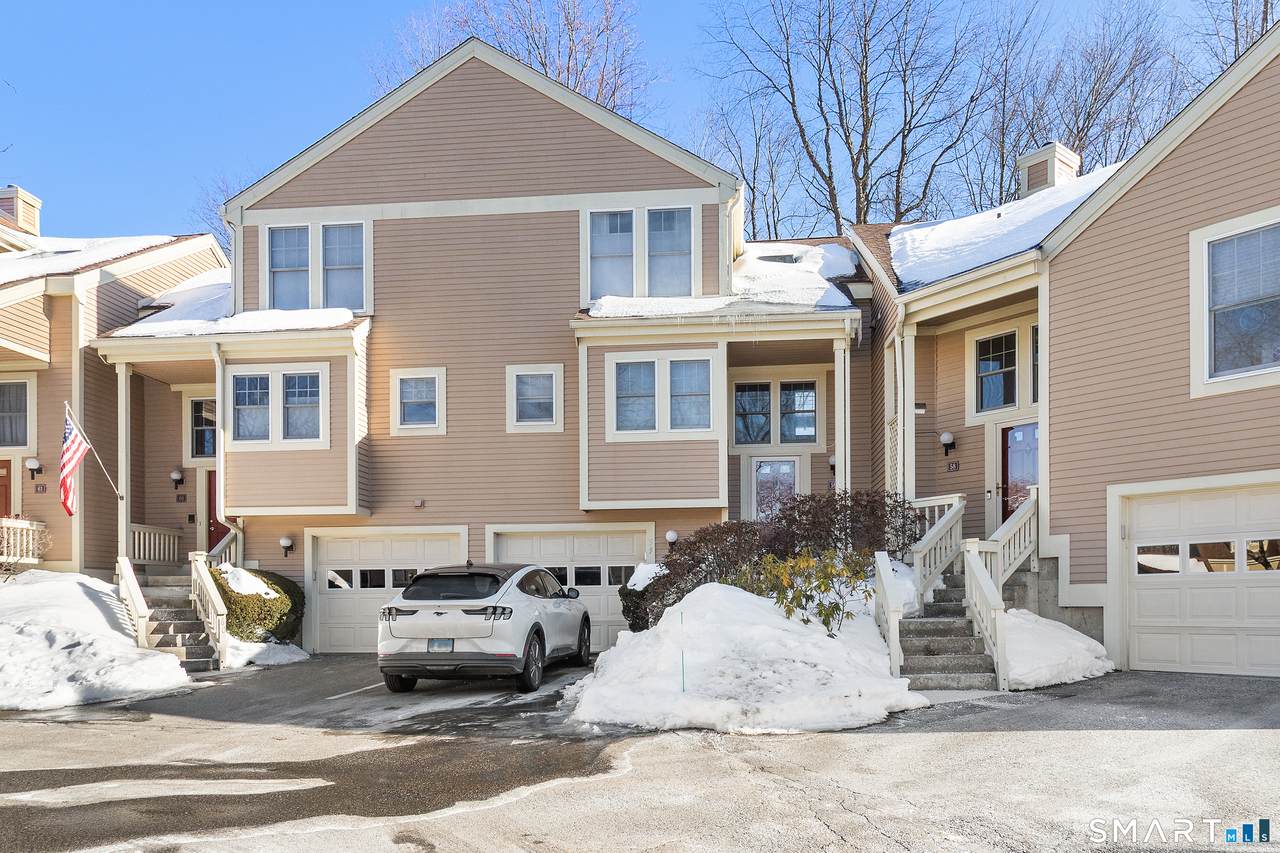 59 Brittania Drive - Photo 1