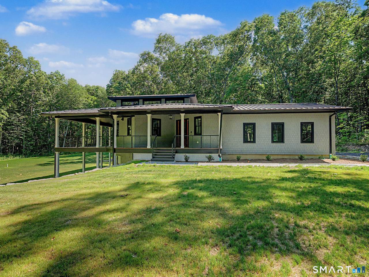 81 Strawberry Hill Road - Photo 1