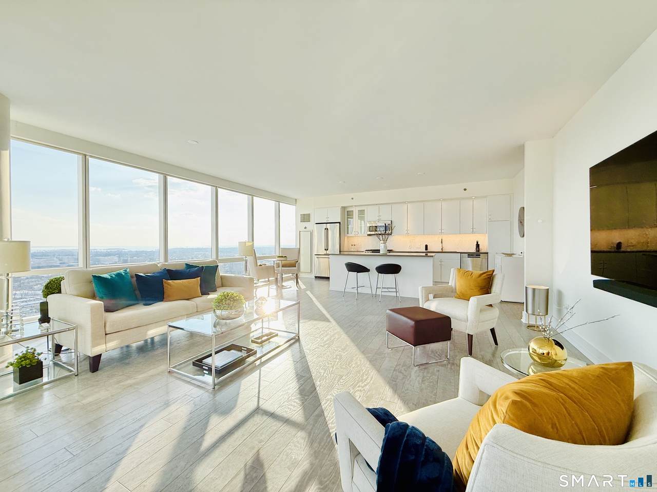 1 Broad Street - Photo 1