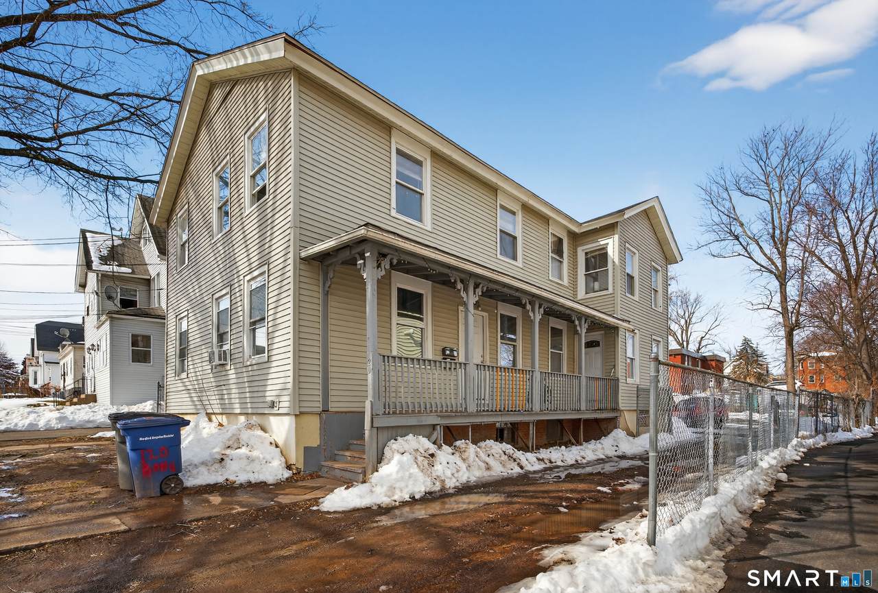 120 Bond Street - Photo 1