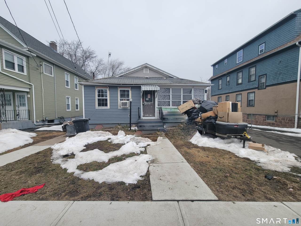 611 Main Street - Photo 1