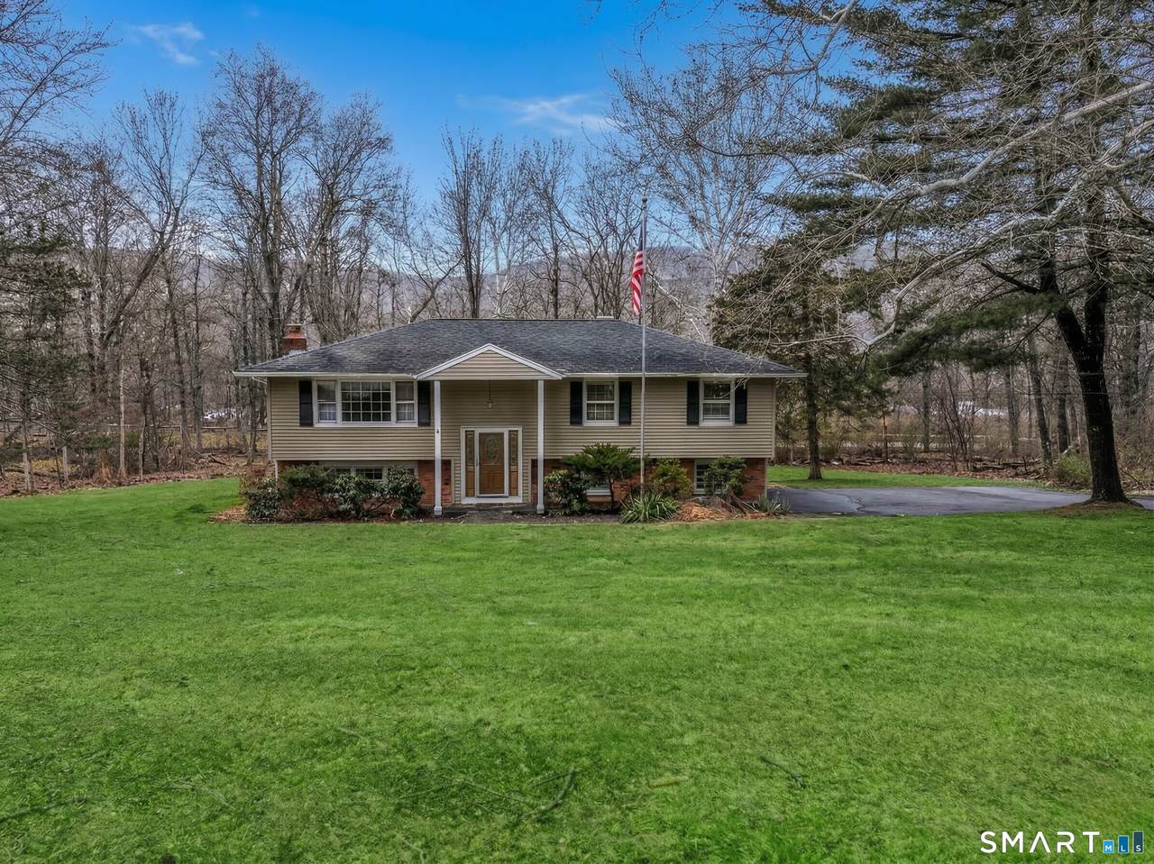 24 Prospect Drive - Photo 1