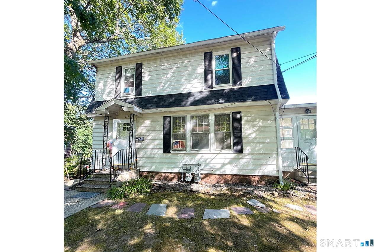 235 Russell Street - Photo 1