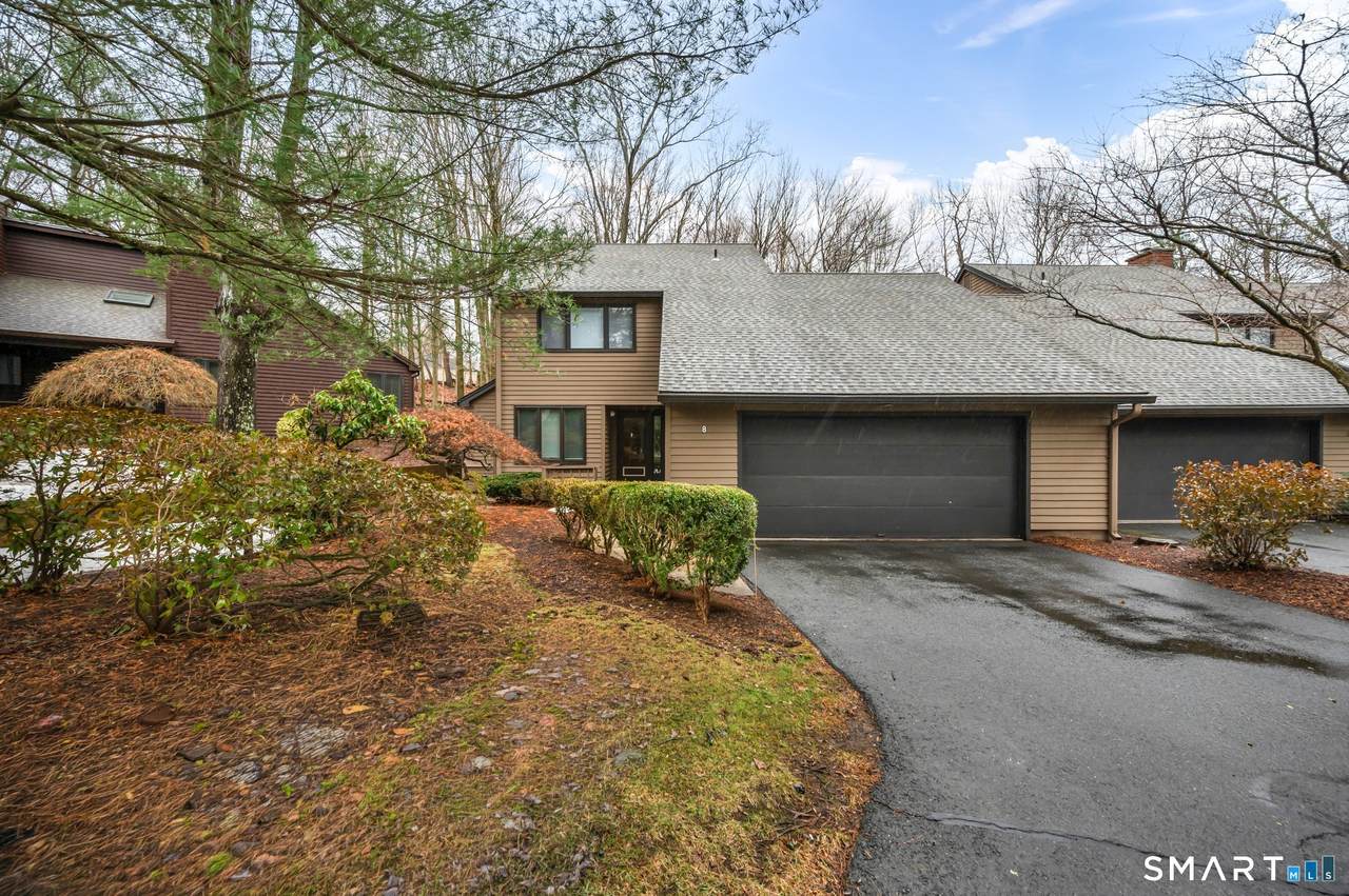 8 Ironwood Road - Photo 1